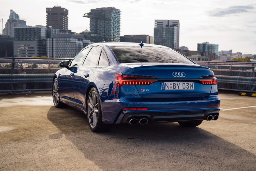  Audi S6 Sedan TFSI (C8) 2020 года  (AU) (фото 12 из 35)